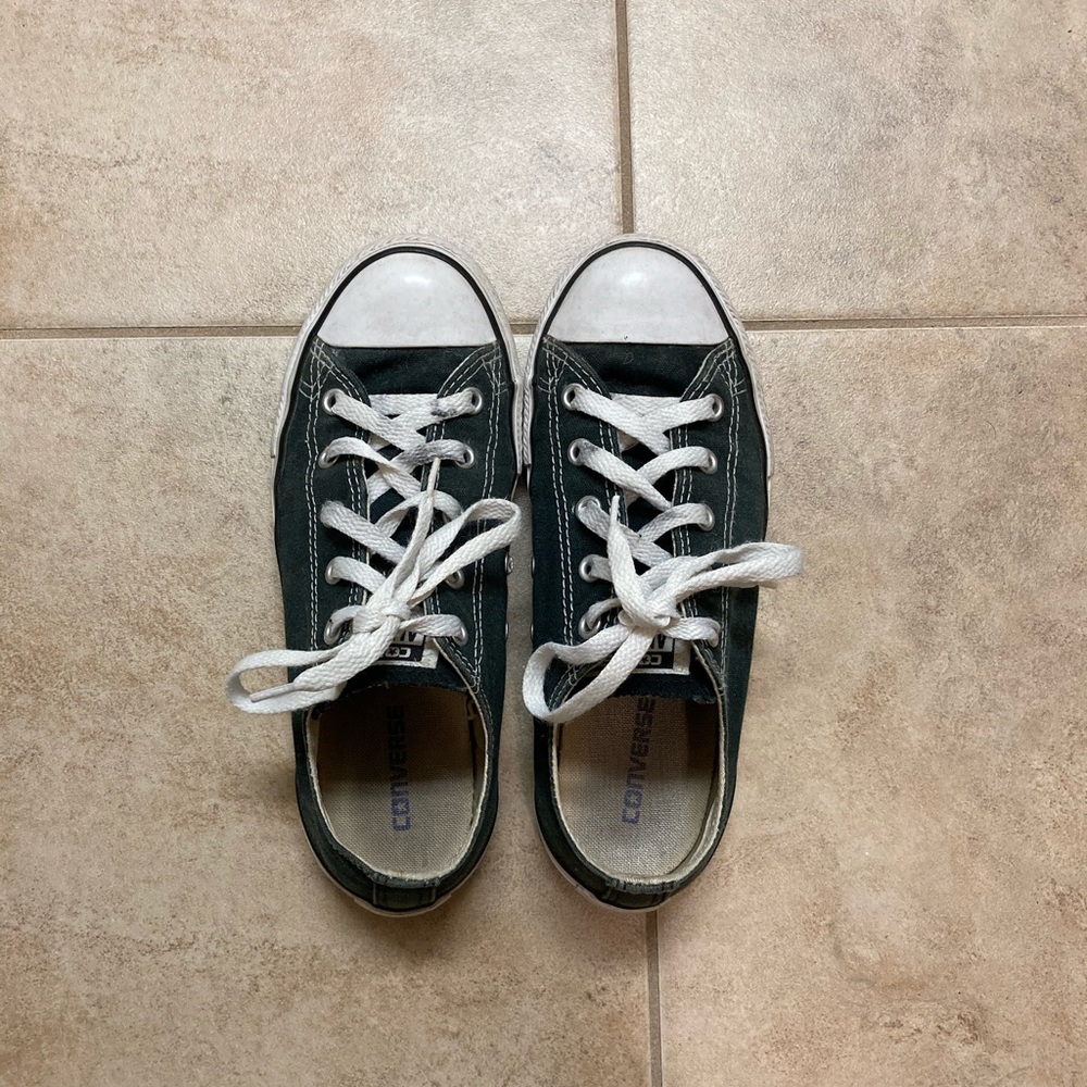 Black Converse